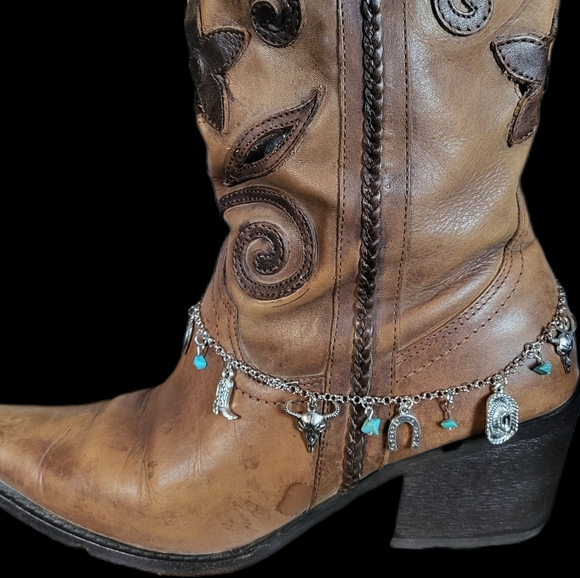 Accessories - Western Cowboy Boot Chain Southwestern Boot Jewelry In Silver Western Charms